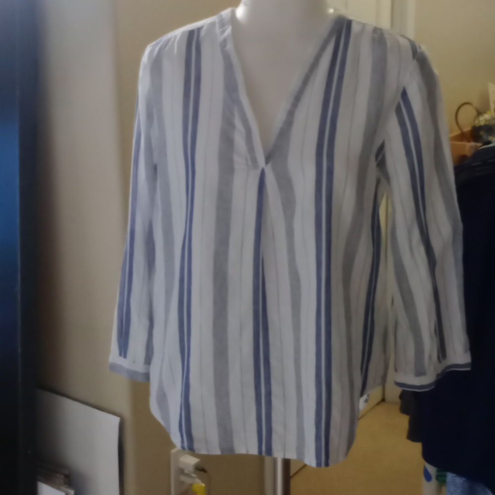 Dash Blue And White Striped Tubic Style Top Size Medium